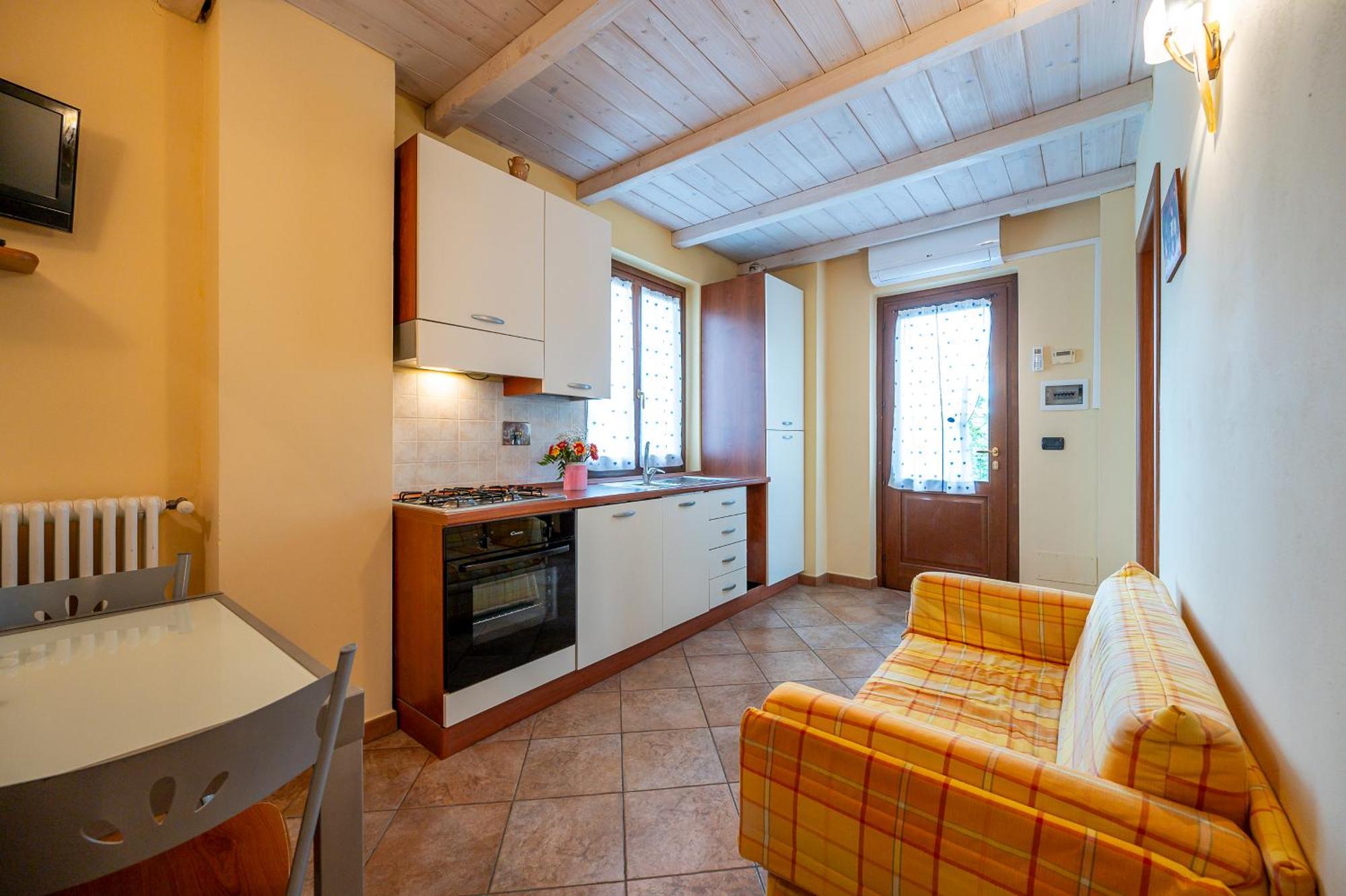 Agriturismo Cantine Bevione - Family Apartments Farigliano Extérieur photo