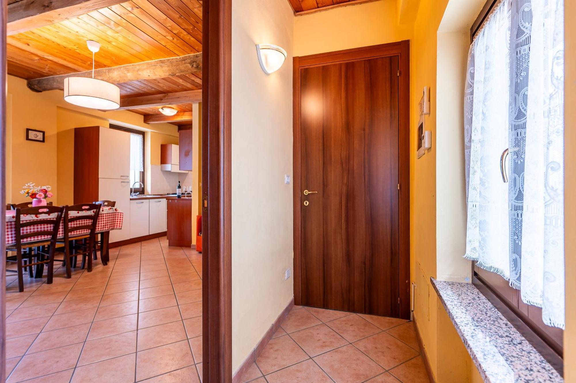 Agriturismo Cantine Bevione - Family Apartments Farigliano Extérieur photo
